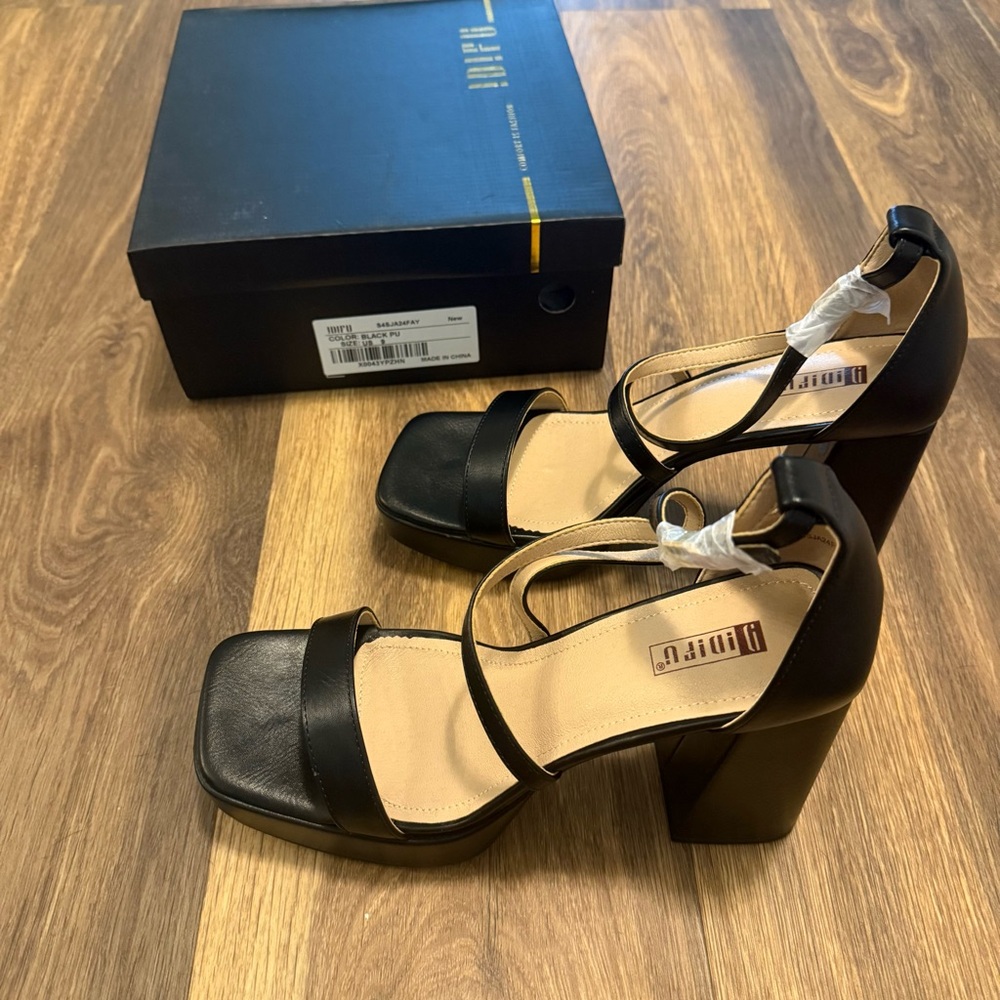 IDIFU Black Block Heel Sandals NEW Size 9